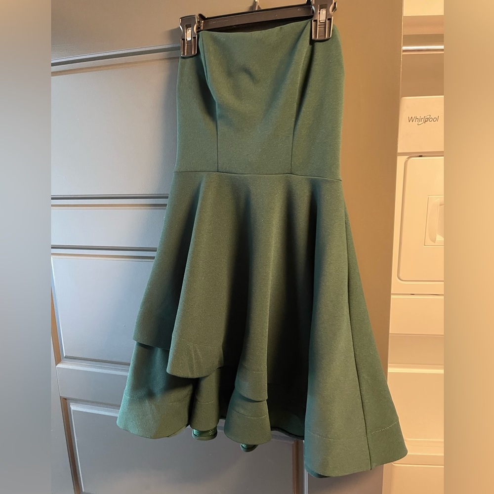 Strapless cocktail dress in green